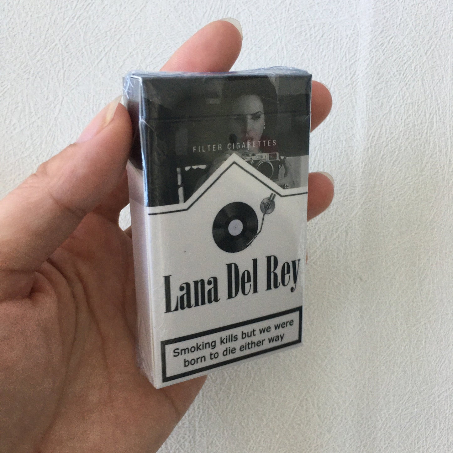 Lana Del Rey Lipstick Set With Lana Del Rey Poster Cigarette Box Personalized Christmas Gifts,